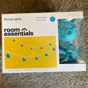 NWT Room Essentials String Lights Teal Paper Globes